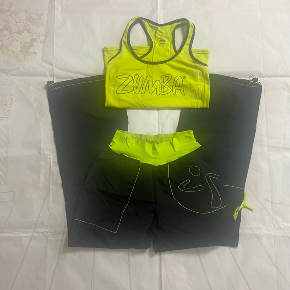 ✨ Zumba Lime & Black Set! - Picture 3 of 7
